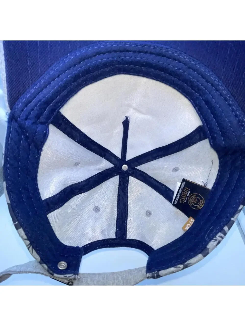 PSG Paris Saint Germain Adjustable 6-Panel Floral Hat Blue/Gray (57 Cm)